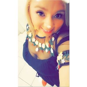 Meet your Posher, Grace